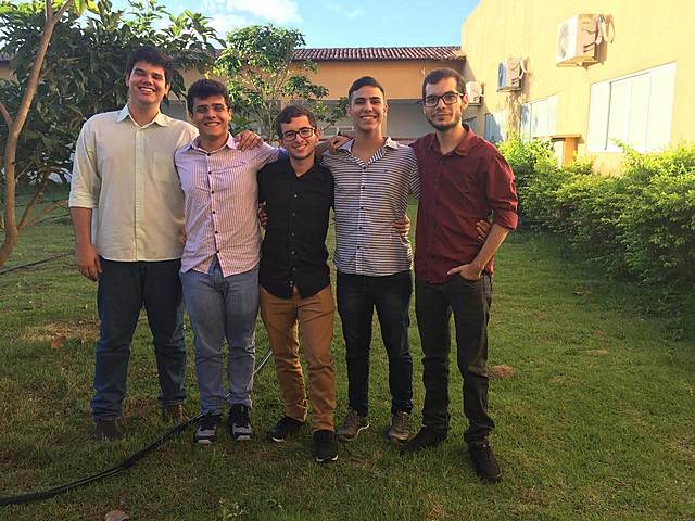 Hermosos empresarios