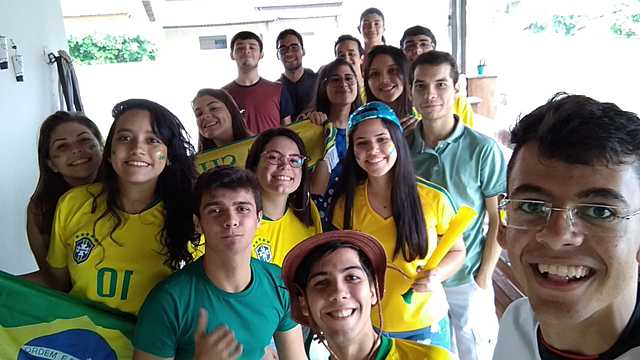 Juego de copa mundial en casa de Gio: