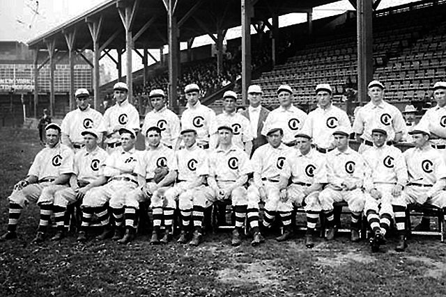 Chicago Cubs win second World Series (1908)