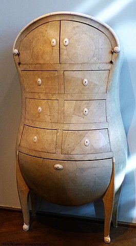 Andre Groult chiffonier, Galuchat.