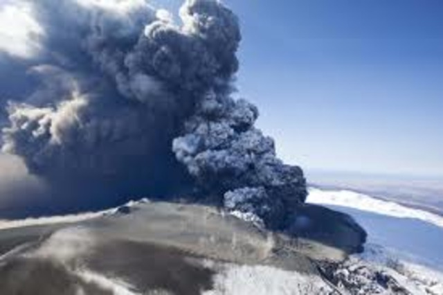 Volcanic ash disrupts air  traffic