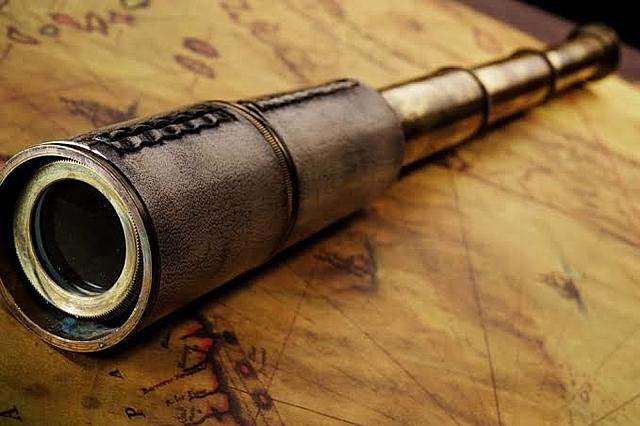 Hans Lippershey, inventa el telescopio.