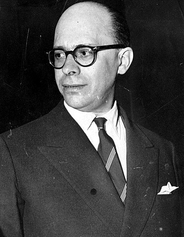 TERCEIRA REPÚBLICA  (1937 - 1946)- GETÚLIO VARGAS - 1937 - 1945