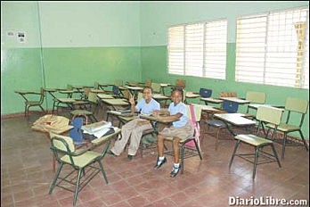 Escuela Básica Juan Bosch