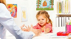 Timeline: Reflejos y lenguaje en los niños