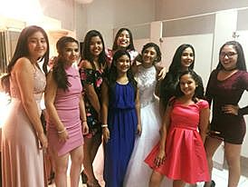 Cuando entre a la secundaria seguía teniendo muy malos problemas de actitud y fue cuando comenze a cortarme pero conocí personas que me ayudaron a dejar esas cosas, fue mi mejor época a pesar de todo y conocí personas increíbles.