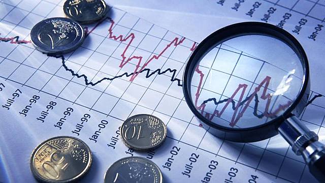 Crisi econòmica universal (fet econòmic)