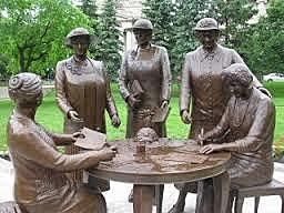 Femmes sont finalement des personnes.