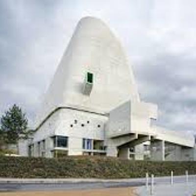 Timeline: Museo, Historia y Arquitectura