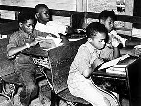 REGLAMENTACIÓN A FABRICAS