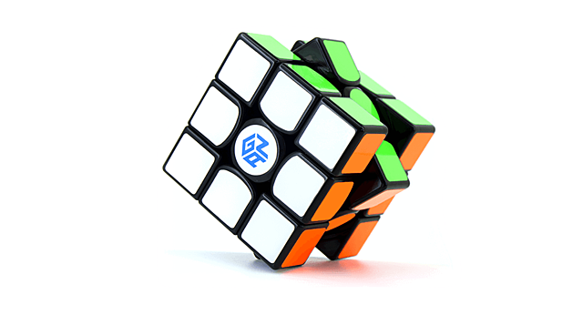 Faig el récord personal del cub de rubik (27")