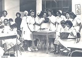 En el año de 1924 Surgió la Primera Organización Semi-oficial para el Estudio de la Enfermería