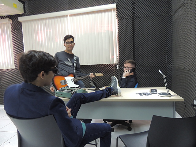 Cortometraje de arte, (Esta actividad fue una...