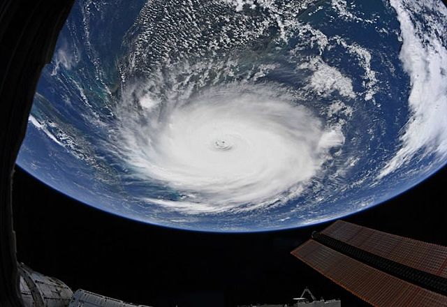 huracan dorian