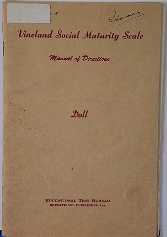 Se publica la primera escala de medida del desarrollo social, la Vineland Social Maturity Scale de Doll.