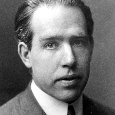 Timeline: Niels Henrik David Bohr