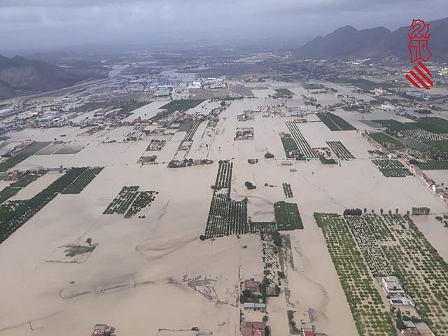 Inundacions a Espanya pel canvi climàtics(fet climàtic)