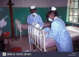 se creo la figura de TÉCNICO EN CUIDADOS AUXILIARES de "ENFERMERÍA"