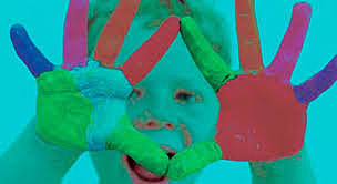 LAS EXPERIENCIAS DE LA INFANCIA