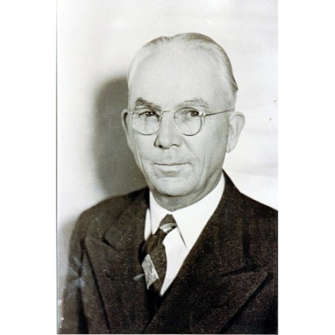 Teddlie y Strigfield,