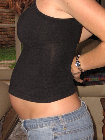 4 month pregnancy MOM