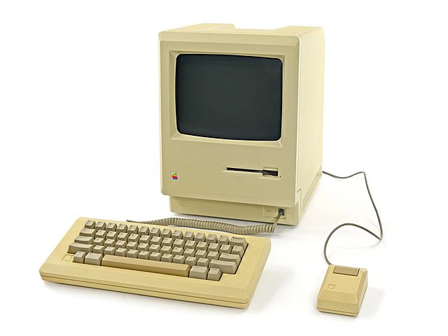 1984: MACINTOSH 128K