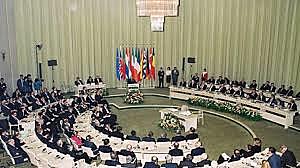 TRATTATO DI MAASTRICHT