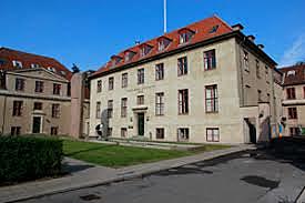 Founded the Institute of Theoretical Physics