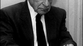 Timeline: Karl Popper