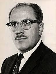 Narciso Bassols es designado secretario de Educación Pública