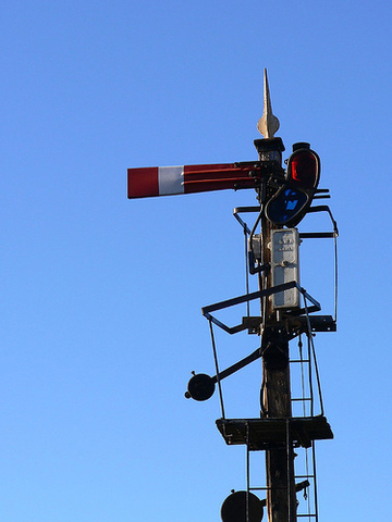 Mechanical semaphore is invented in France.