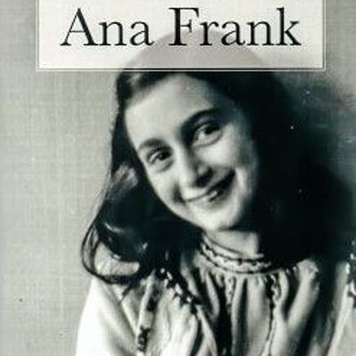 Timeline: Historia breve de Ana Frank Alejandra, Chavez Ervin Diaz, Gimena Ortiz