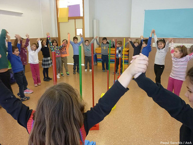 ACTUALMENTE NIÑOS Y NIÑAS EN EL CONFLICTO ARMADO.