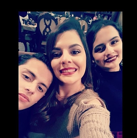 Tengo dos hermanos mayores