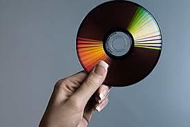 Venden en el mercado los CD's