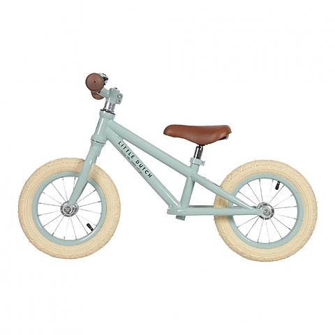 Aprenc a anar amb bicicleta sense pedals