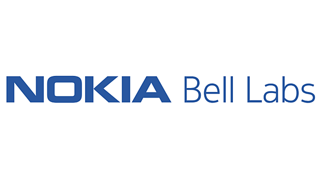 Bell Labs desarrolla el primer servicio de telefonia móvil