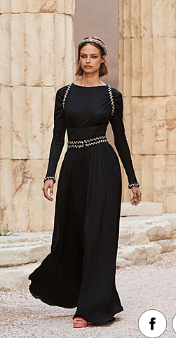 Le défilé Chanel croisière 2017-2018