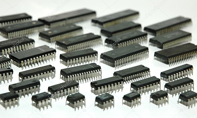 TERCERA GENERACIÓN: Circuitos integrados