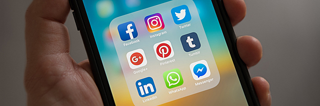 Primeres xarxes socials amb imatges