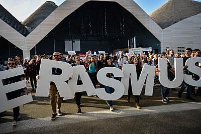 EU launches Erasmus Program