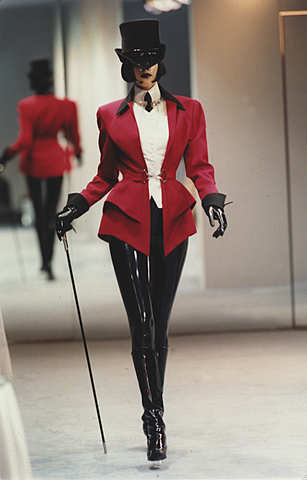 Les blazer à larges épaulettes