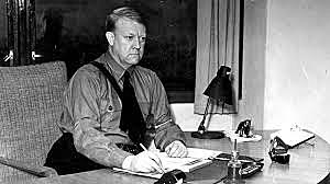 Vidkun Quisling erklærer seg selv som statsminister