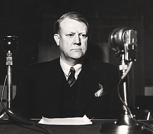 Quisling gjennomfører statskupp på radio