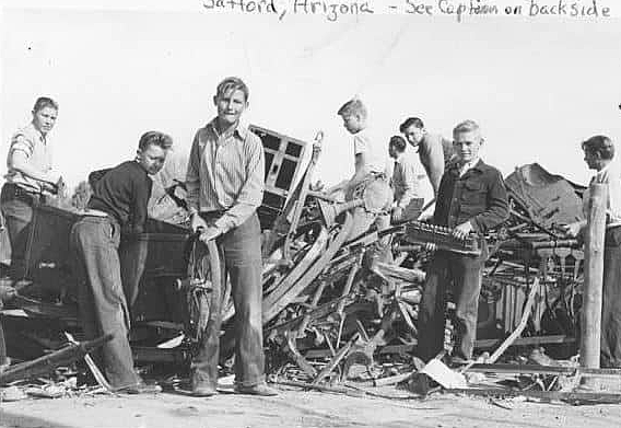 1942 - FFA Members Join in The War Effort