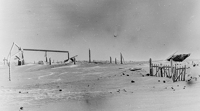 Tyske tropper trekker seg ut av Finmark