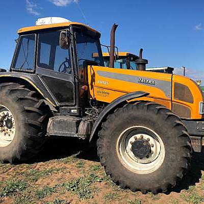 Timeline: Historia del tractor articulado