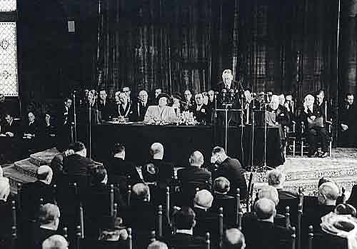 Aprobación de la Declaración Americana de los Derechos y Deberes del Hombre