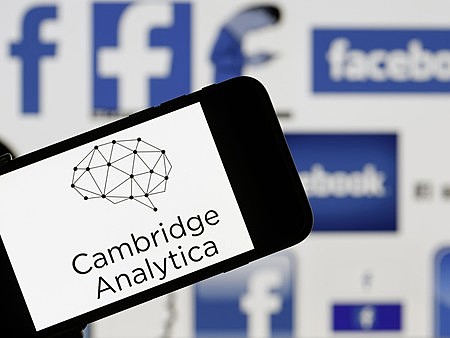 Cambridge Analytica vs Facebook
