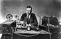 Réussite à la transmission d ' un signal radio sur une distance de quelques centaines de mètres